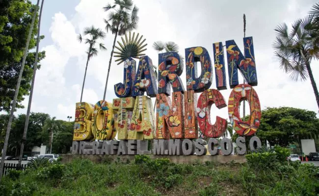 Ministro de Obras Publicas asegura buscan salida con Medio Ambiente para no afectar el Jardín Botánico