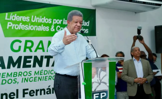 El PRM tiene el motor fundido! Leonel Fernández gritó en Bonao que el gobierno no representa soluciones para el país