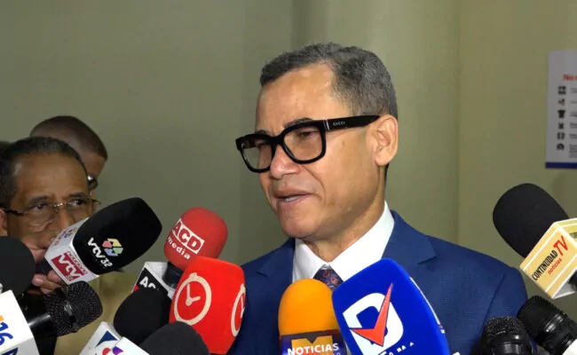 Ministro de Trabajo afirma que se ha logrado consenso en temas conflictivos del Código Laboral