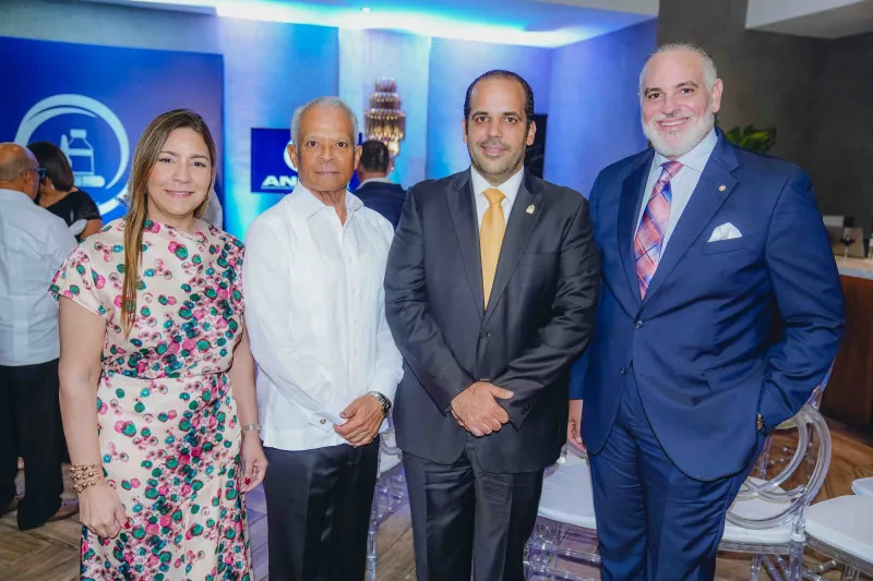 Anifar realiza encuentro con sus miembros y refuerza su compromiso con la salud pública