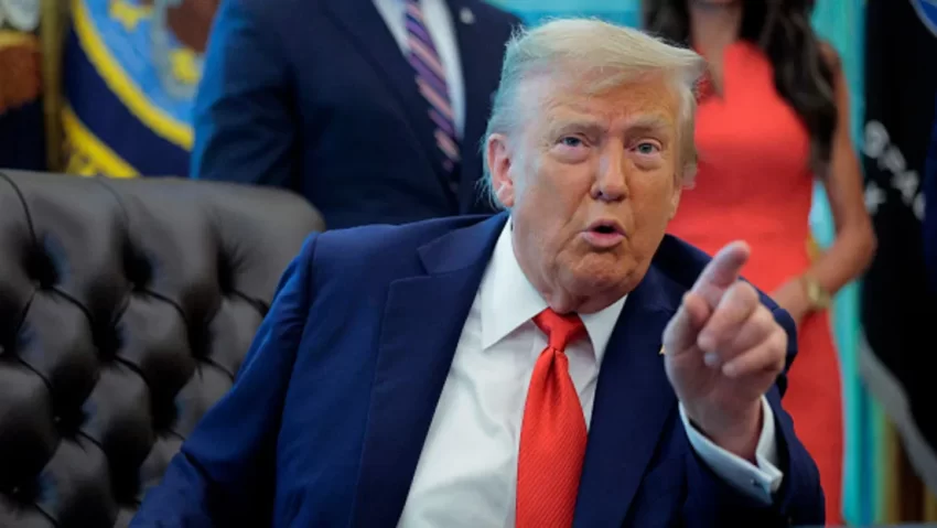 Trump amenaza con aranceles a países que «discriminan» a empresas tecnológicas estadounidenses