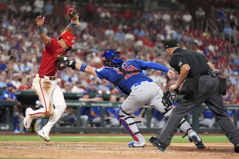 McGreevy domina y Walker decide con jonrón: Cardenales superan a los Cachorros