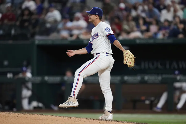 Jack Leiter registra su marca de ponches en una victoria aplastante de los Rangers 10-0 sobre los Guardians