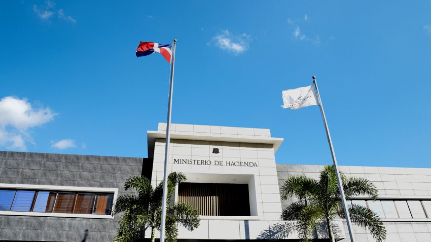 Acción de Calificación Crediticia: Moody’s eleva la calificación soberana de la República Dominicana a Ba2 y cambia la perspectiva a estable