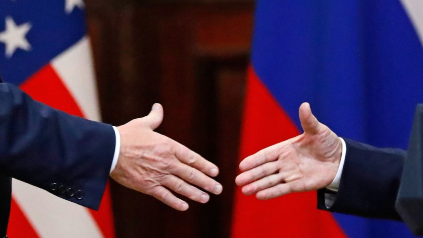"Algo va a salir de esto": Trump hace comentarios antes de la cumbre con Putin