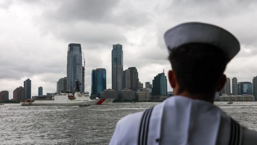 Condenan a un miembro de la Marina de EE.UU. por espiar para este país