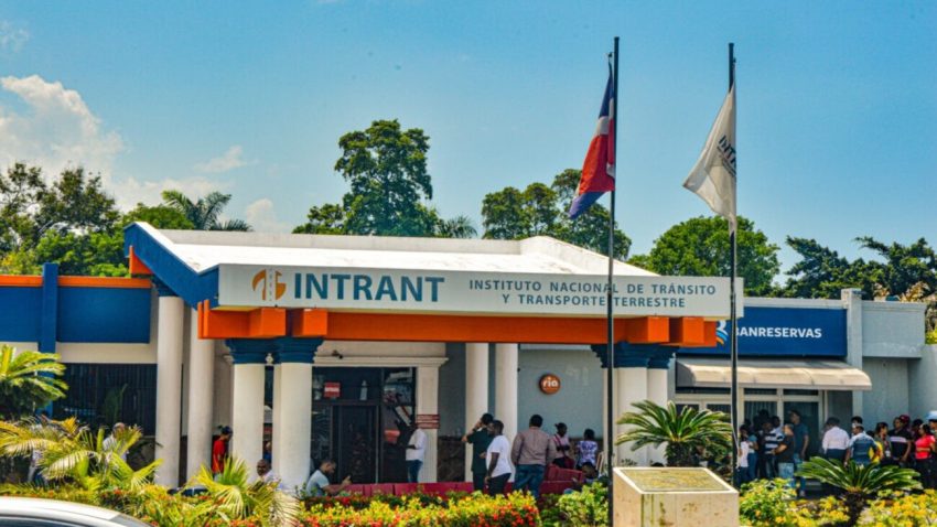 Gabinete de Transporte implementará fase III del plan “RD Se Mueve” con nuevas restricciones de giros a la izquierda