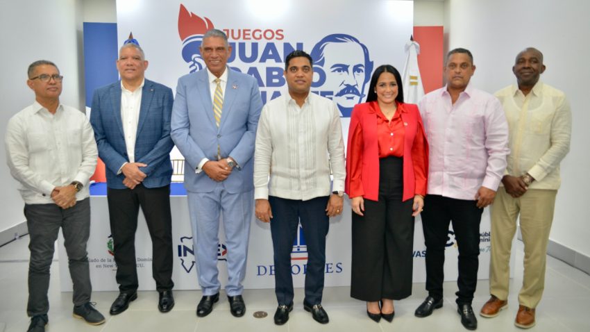 Ministro Kelvin Cruz anuncia Juegos Juan Pablo Duarte en Nueva York