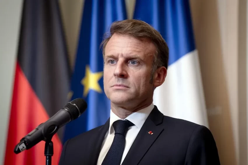 Crisis política en Francia: oposición exige elecciones anticipadas o dimisión de Macron