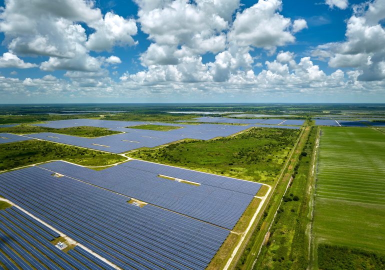 ADIE insiste en la necesidad de planificación energética y reconoce avances del Gobierno en generación