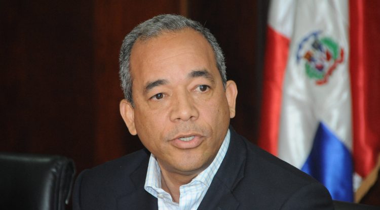 Rubén Bichara atribuye apagones a falta de planificación y deficiencias en redes de distribución