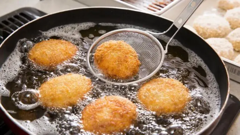 Cómo eliminar el olor a fritura de la cocina con 4 trucos caseros