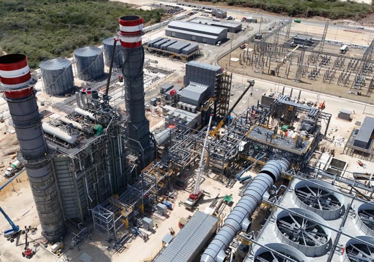 Energía 2000 aportará 414 MW de energía eléctrica en diciembre 2025 con su central Manzanillo Power Land