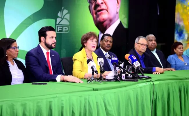 Fuerza del Pueblo revela que escuelas “no están listas para recibir estudiantes”