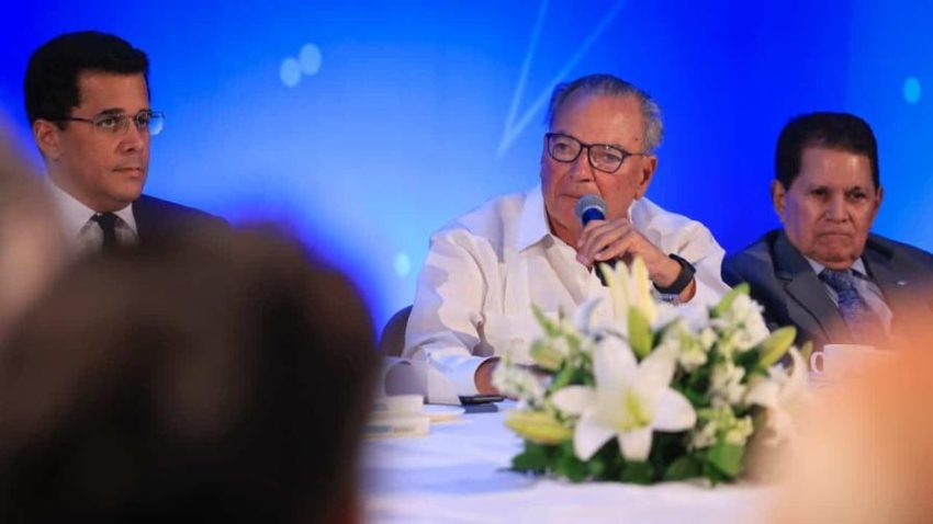 Rainieri apuesta por mayor gasto diario de los turistas en RD: "Debemos aspirar a los 300 dólares"