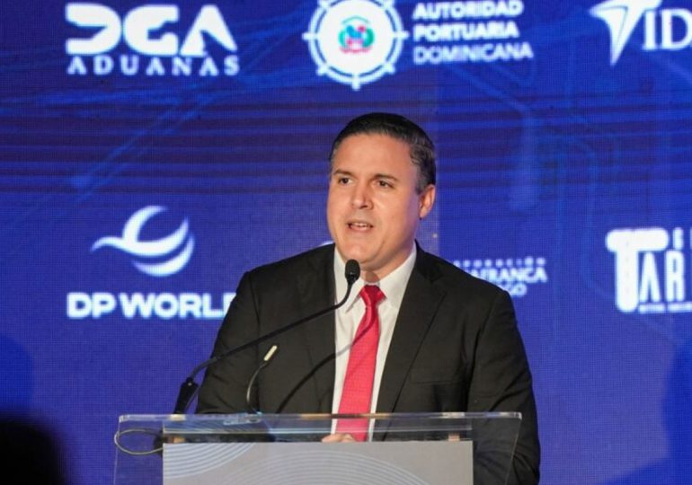 Jean Luis Rodríguez apuesta por modernización portuaria y transporte marítimo como ejes del desarrollo nacional