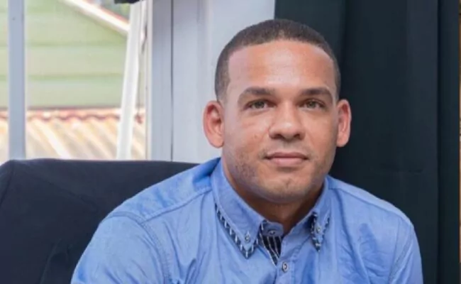 Único regidor que tenía el PLD en Barahona también se fue; Toidy Pérez pasaría con Leonel a Fuerza del Pueblo