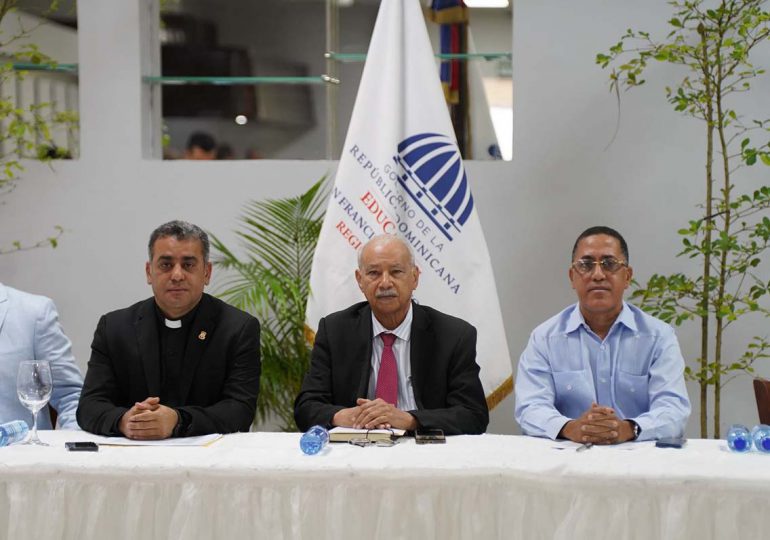 MINERD e Infraestructura Escolar refuerzan acciones para transformar integralmente los centros educativos en Duarte y Hermanas Mirabal