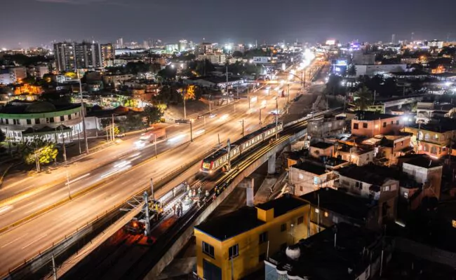 Opret Inicia pruebas dinámicas de trenes en el Metro de Los Alcarrizos
