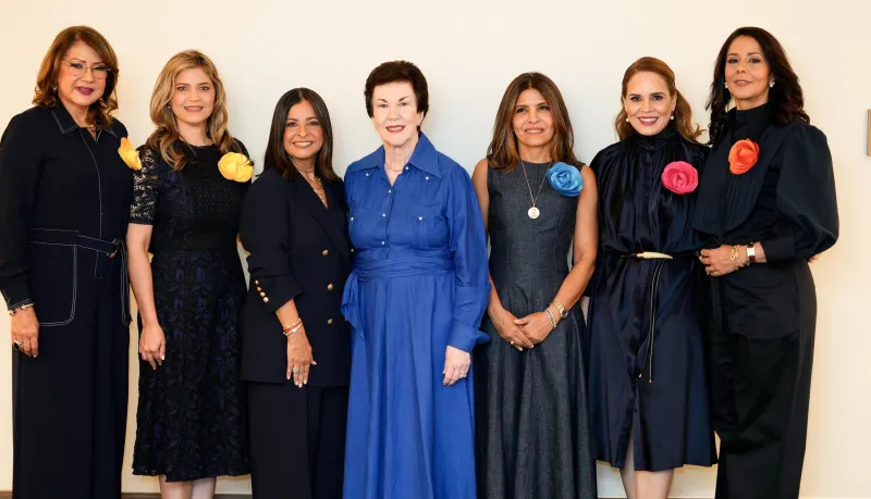 Voluntariado Pro-Maternidad Doña Renée Klang de Guzmán inicia labores en Santiago con firme compromiso social