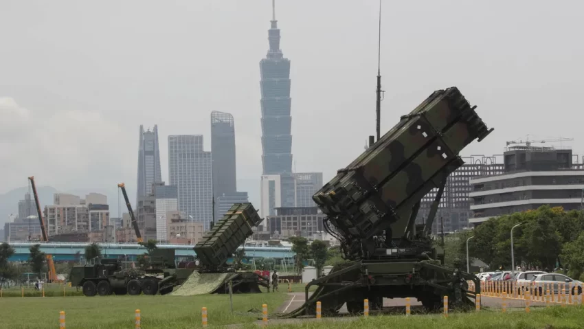 Trump rechaza paquete de ayuda militar de más de US$400 millones para Taiwán mientras busca negociar con China