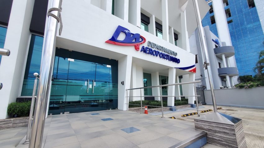 Departamento Aeroportuario dispone invesgación sobre falla eléctrica en el AILA