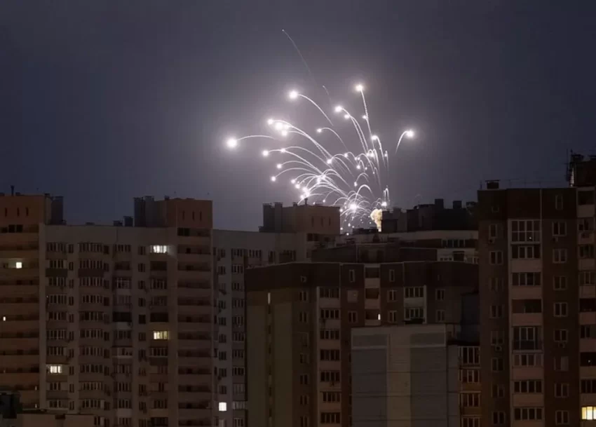 EE. UU. autoriza a Ucrania atacar objetivos en Rusia con misiles de largo alcance bajo supervisión del Pentágono