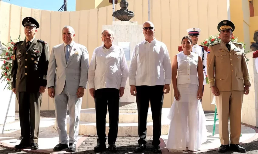 IDAC conmemora los 215 años de la independencia de México