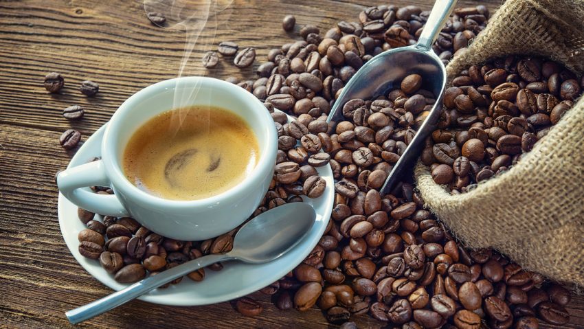 Los tres errores comunes que cometemos al tomar café