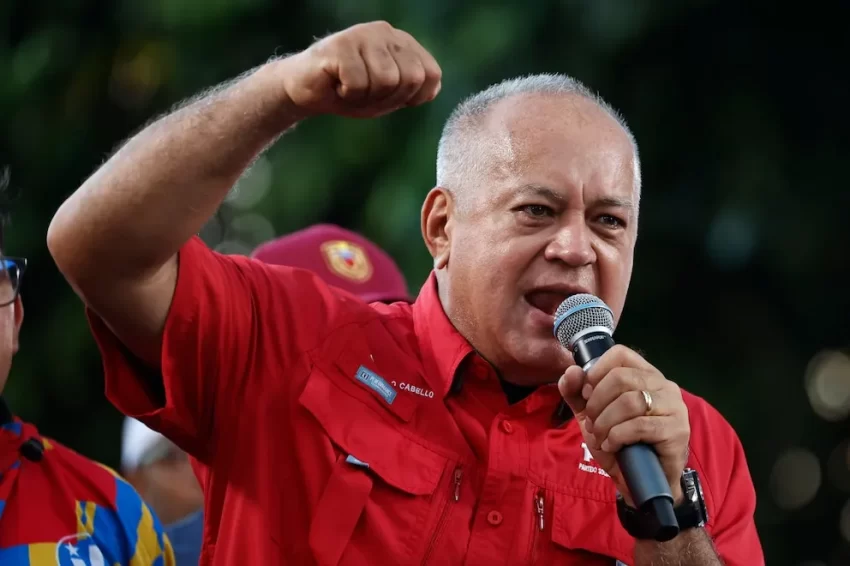 Diosdado Cabello lanza advertencia a María Corina Machado: “No van a salir sanitos”