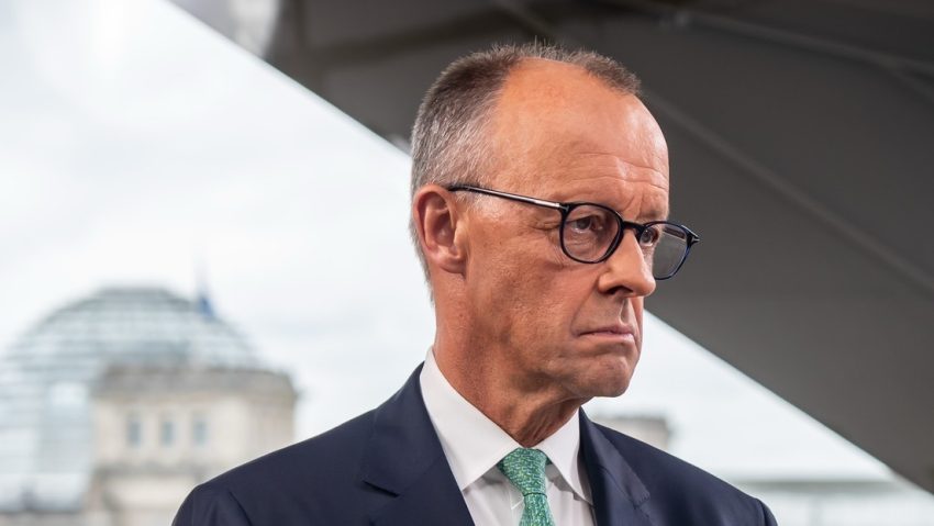 Merz vuelve a insistir en la falta de paz en Alemania