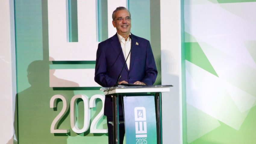 Presidente Abinader destaca récord histórico en inversión extranjera directa en la República Dominicana