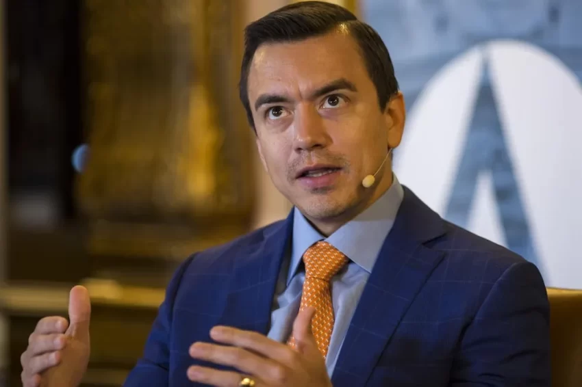 Noboa desafía a la Corte Constitucional y vuelve a emitir un decreto para convocar referéndum sobre Constituyente