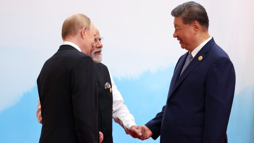 "Un oso es un oso": Así responde Putin a la pregunta sobre el papel de Rusia en la alianza con India y China