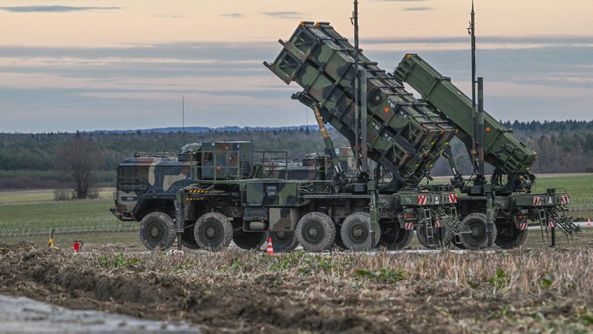 Un país de la OTAN amenaza con derribar cualquier aeronave rusa en su espacio aéreo y Kremlin responde