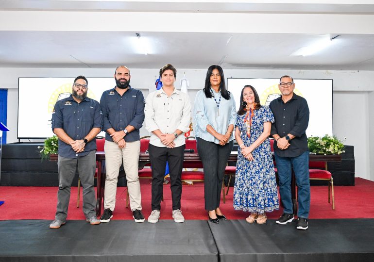 Alcaldía de Santiago y Rueda Cine anuncian cine itinerante con funciones gratis en el anfiteatro municipal