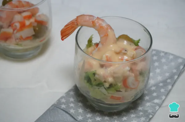 Receta de Cóctel de marisco con palitos de cangrejo