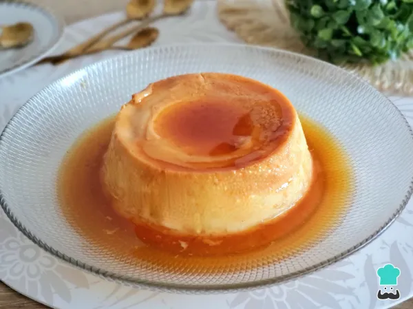 Receta de Flan de 4 huevos al baño María