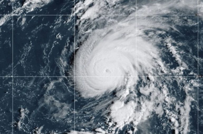 Indomet alerta: huracán Gabrielle se fortalece y dos ondas tropicales están bajo vigilancia
