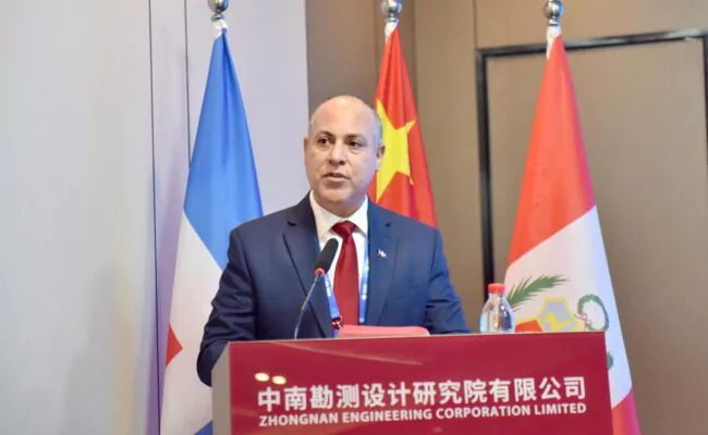 José Balaguer destaca visión de Estado en apertura del Seminario sobre Energías Limpias en China