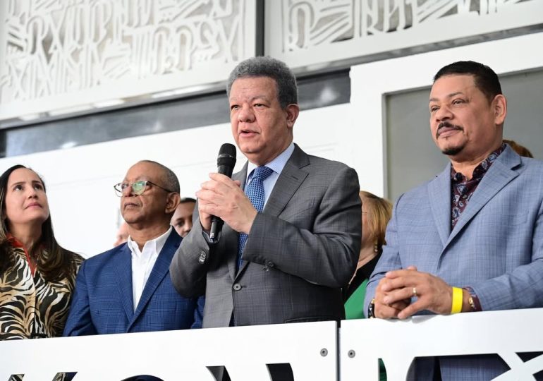 Leonel asegura el PRM ha colapsado los servicios públicos: “los hospitales están más enfermos que los pacientes”