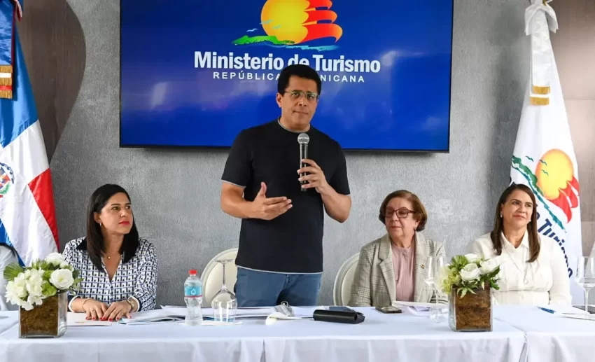 Mitur promete inversión impulsar ecoturismo en Hermanas Mirabal