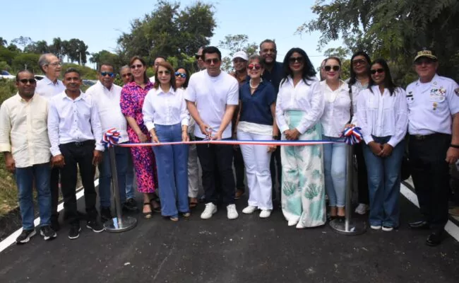 Moradores de Sosúa celebran reconstrucción de calles tras años de abandono