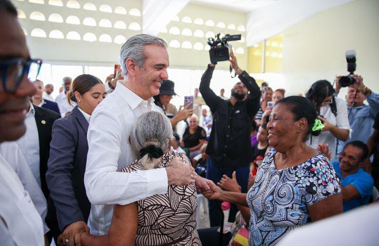 Presidente Abinader entregará viviendas, escuelas, polideportivos y carretera en el Gran Santo Domingo y Constanza este fin de semana