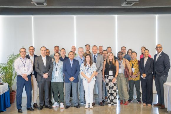 Asociación de EE.UU. visita el MICM en busca de negocios