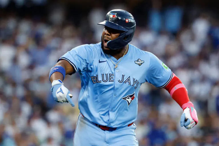 🔥 REGLA DE RÉCORD 🔥 Vladimir Guerrero Jr., el hombre-récord de los Toronto Blue Jays