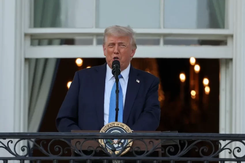 📰 Trump abre puerta a negociar subsidios de salud mientras el cierre del gobierno supera los seis días