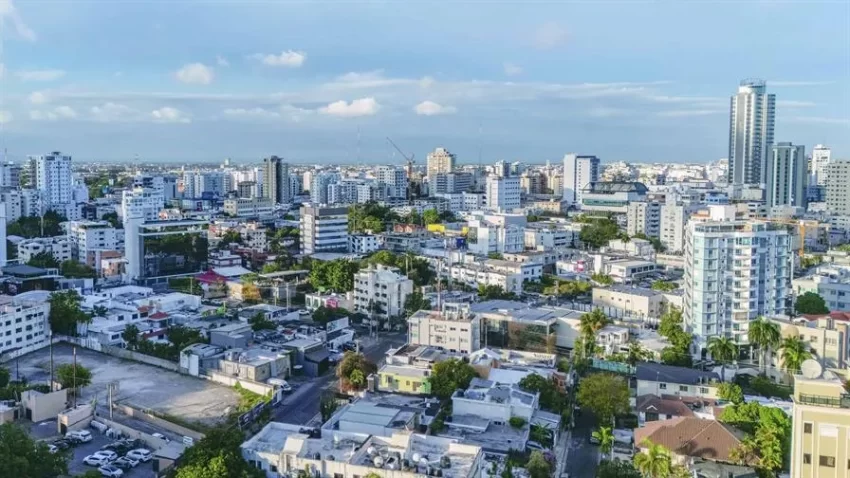 El Banco Mundial baja a 3 % crecimiento de RD; reconoce trabas en reforma fiscal