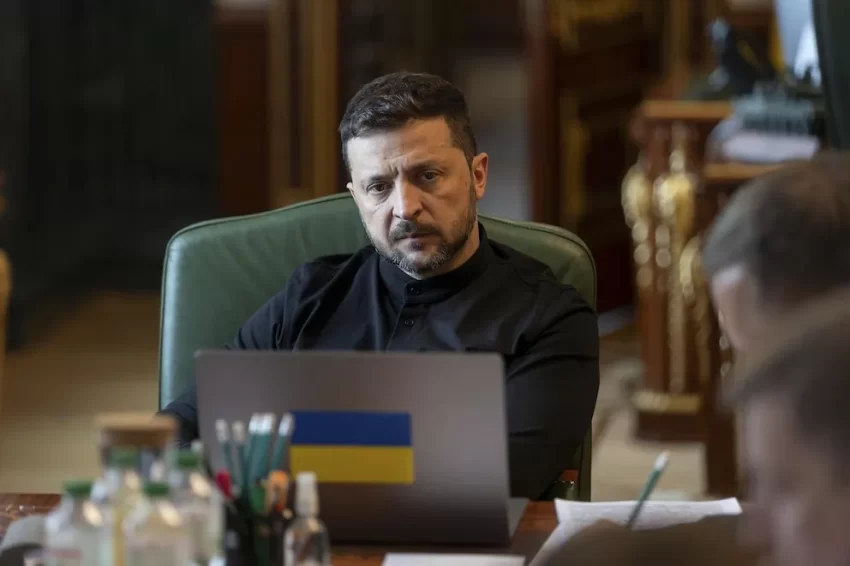 Zelensky denuncia nuevos ataques rusos a infraestructuras civiles y acusa al Kremlin de sembrar terror