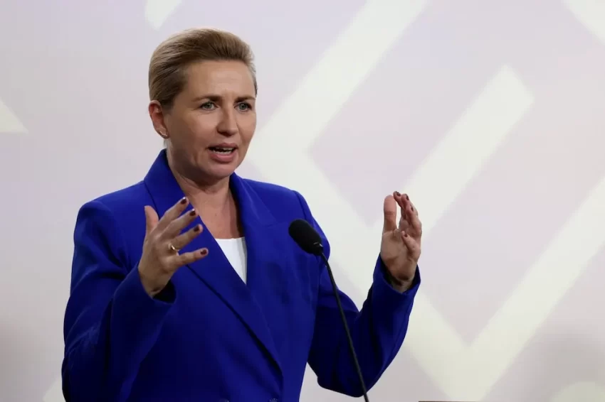 Dinamarca urge a la UE a acelerar el rearme y la modernización militar frente a la amenaza de guerra híbrida rusa